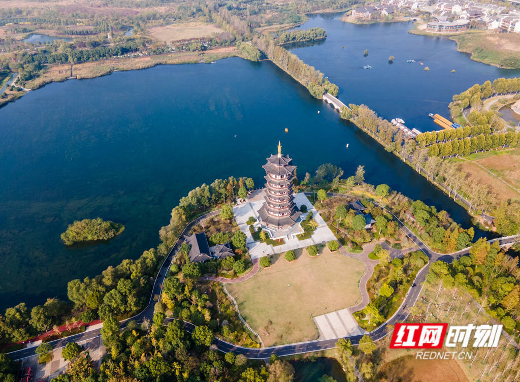 组图丨多彩洋湖"醉"美秋色_湖水_画卷_林木