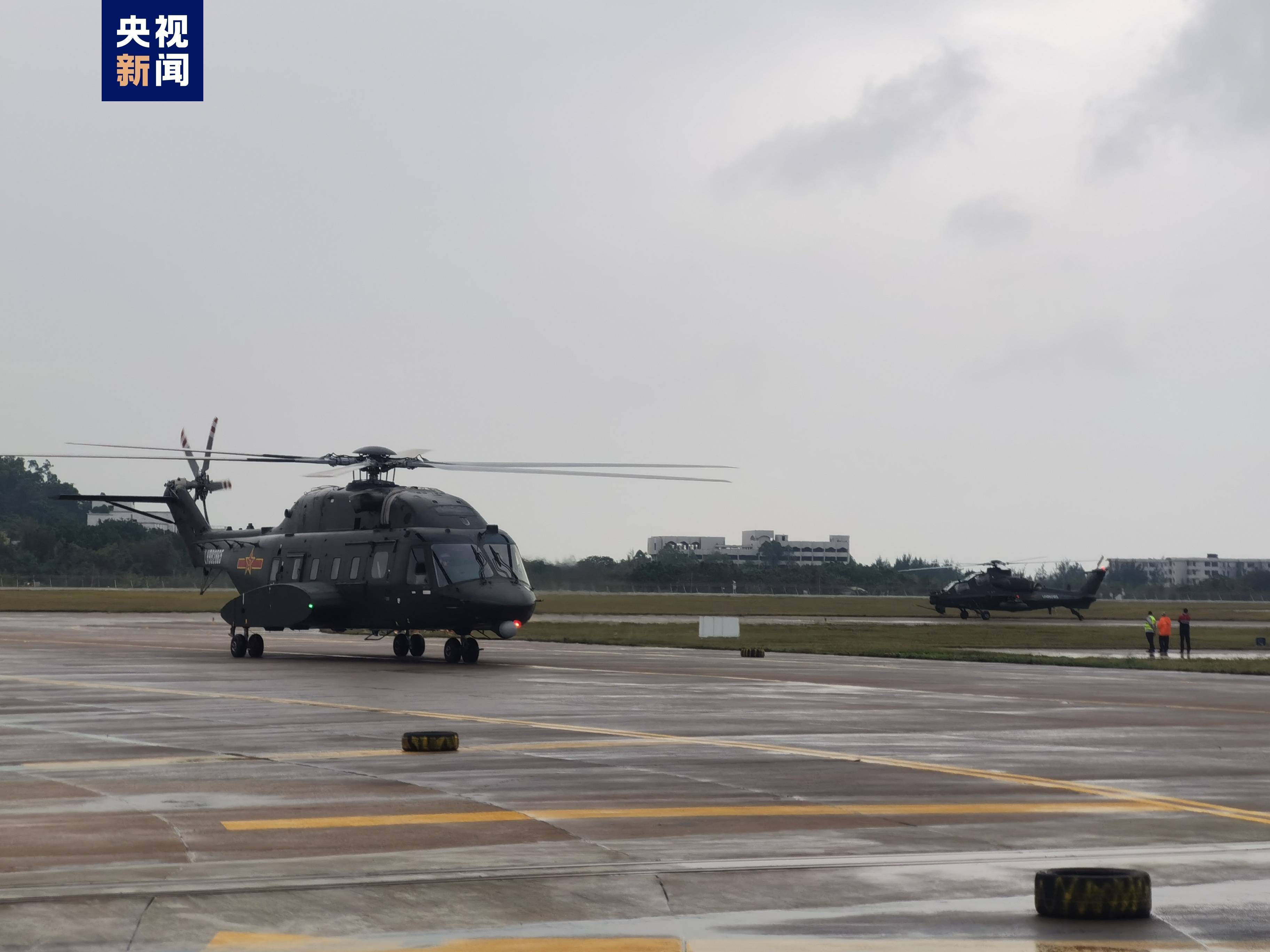 第十四届中国航展丨陆军参展直升机编队顺利抵达