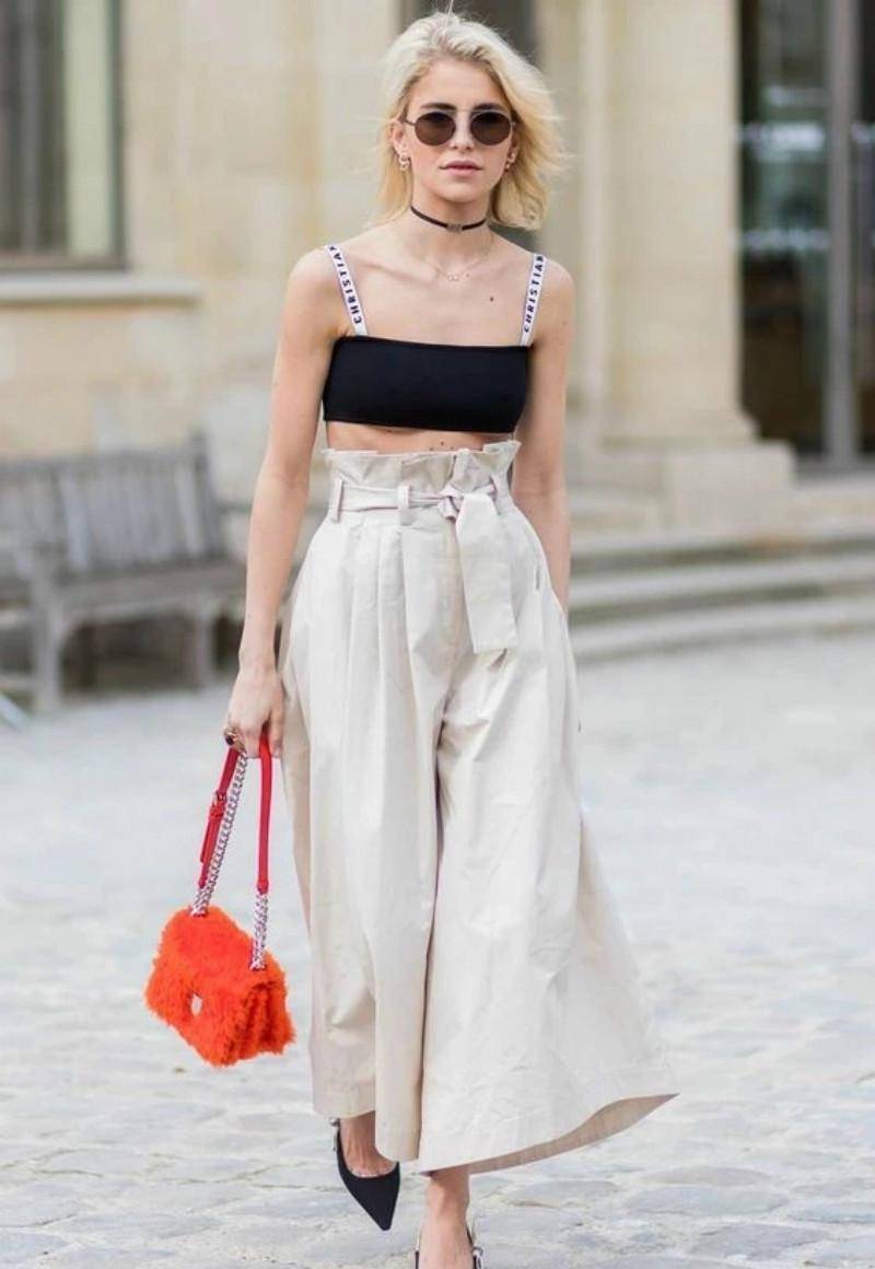 原创
  收起你的小黑裤!今年夏天的“裤王”是它,显瘦时髦还有气质 第7张 原创
  收起你的小黑裤!今年夏天的“裤王”是它,显瘦时髦还有气质 第7张