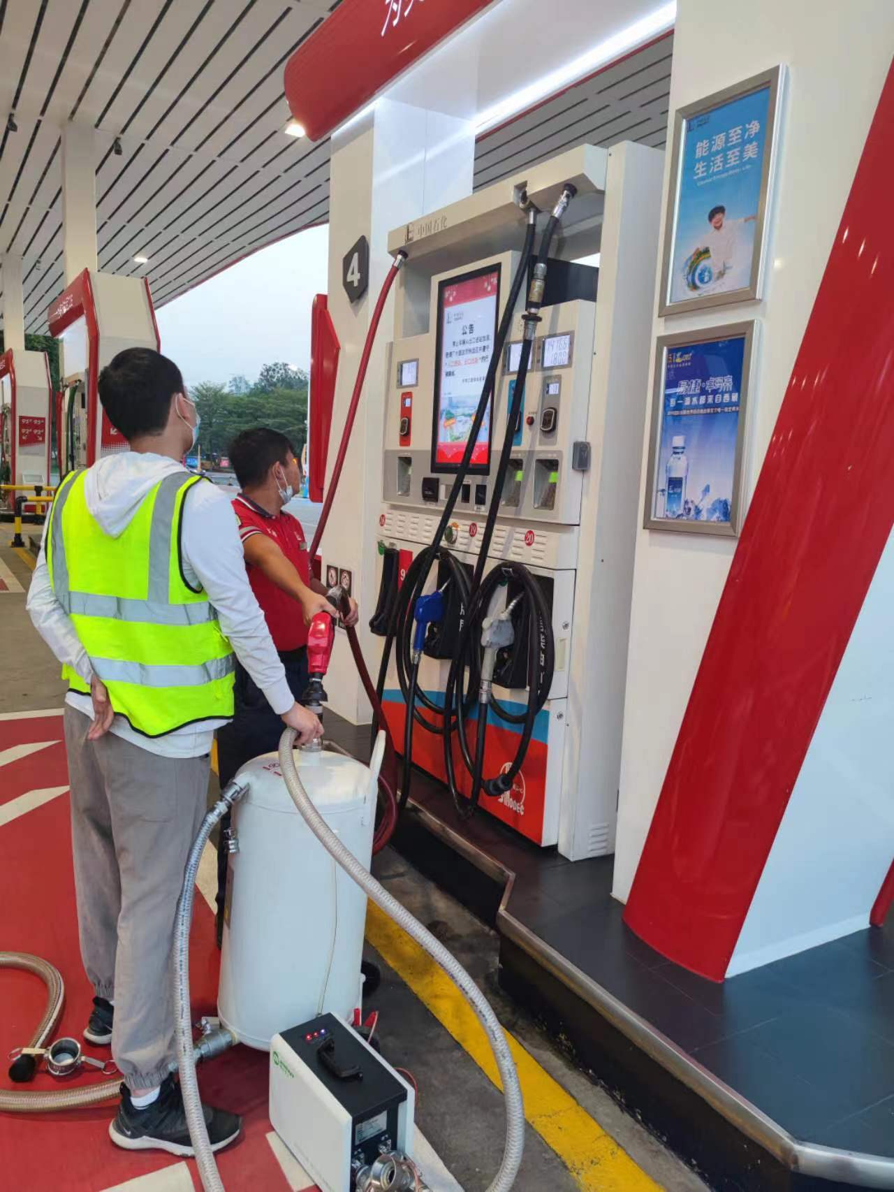 广州加油站油气回收第三方检测公司，提供加油站油气回收检测采样服务