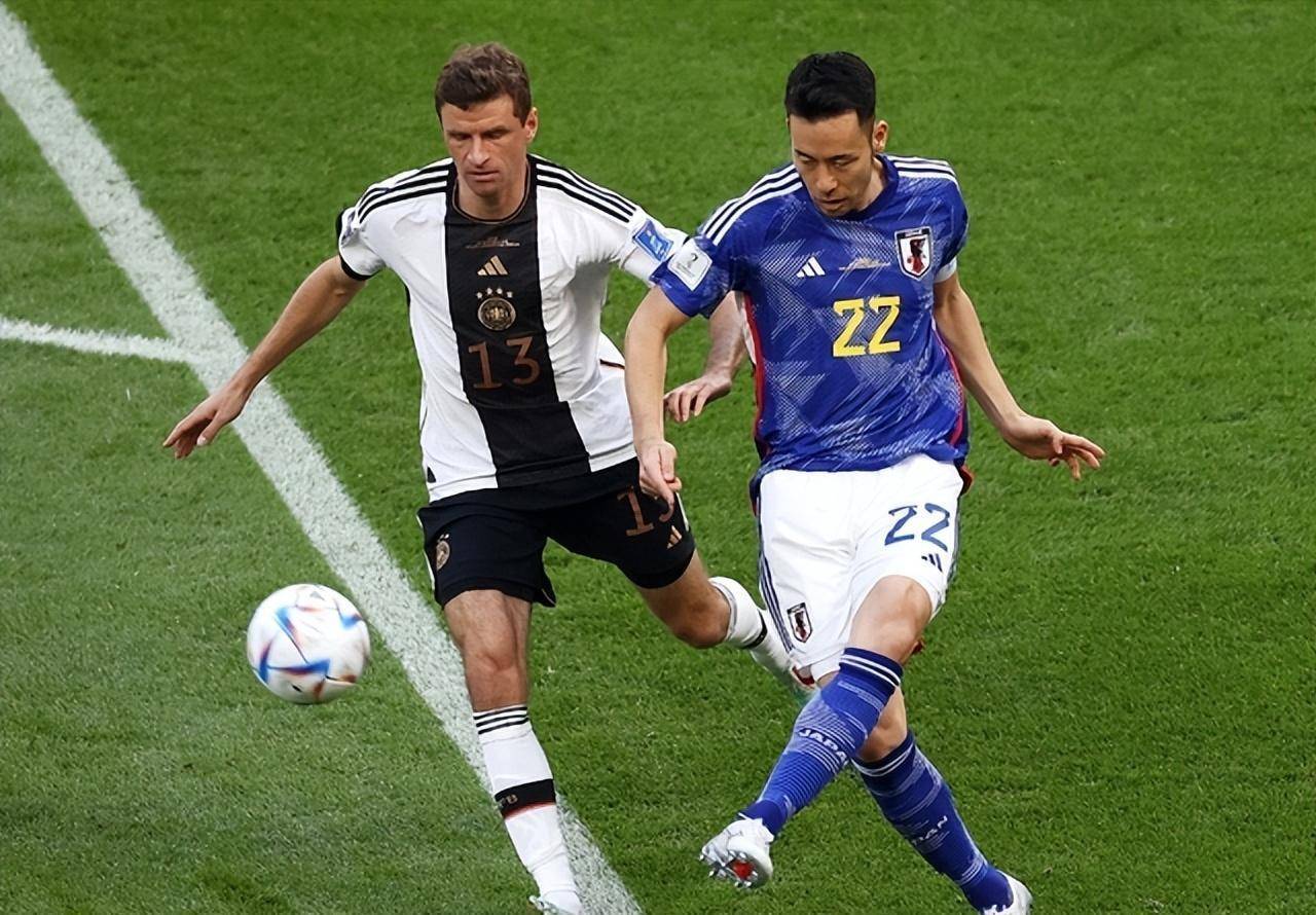 世界杯曝出大冷门 日本2-1逆转德国亚洲两大王者击溃世界冠军