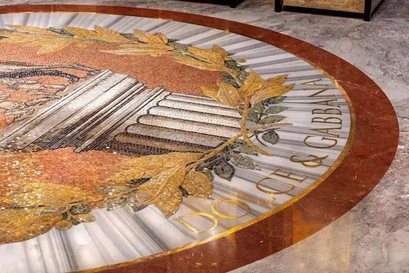 ��Щ�콢�꣬��ʯ���á����