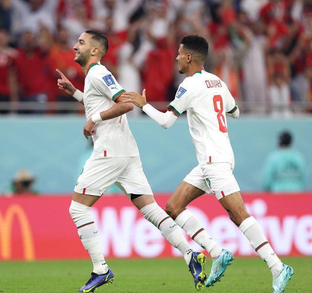 小组第一！摩洛哥晋级世界杯16强，非洲两队已出线，压倒亚洲