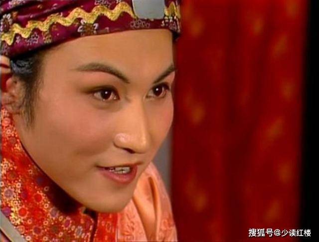 这两父子可以说是宁国府的禽兽,有聚麀之诮,贾敬死亡一回,得知二尤随