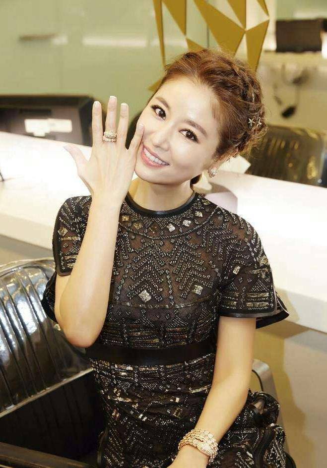 ǧ�ڸ��������磺һ�������ߴ�3�ڣ���ϯ�ȱ��ȴһ�ֲ��� ...