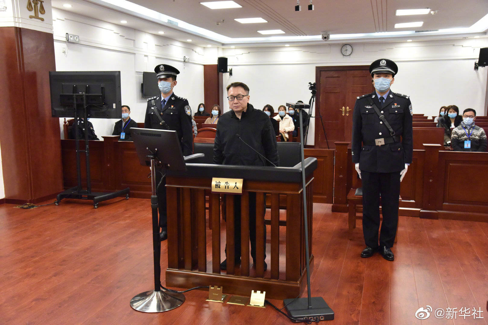 羁押期间突发脑出血死亡，中国政法大学原副校长于志刚受贿案裁定终止审理