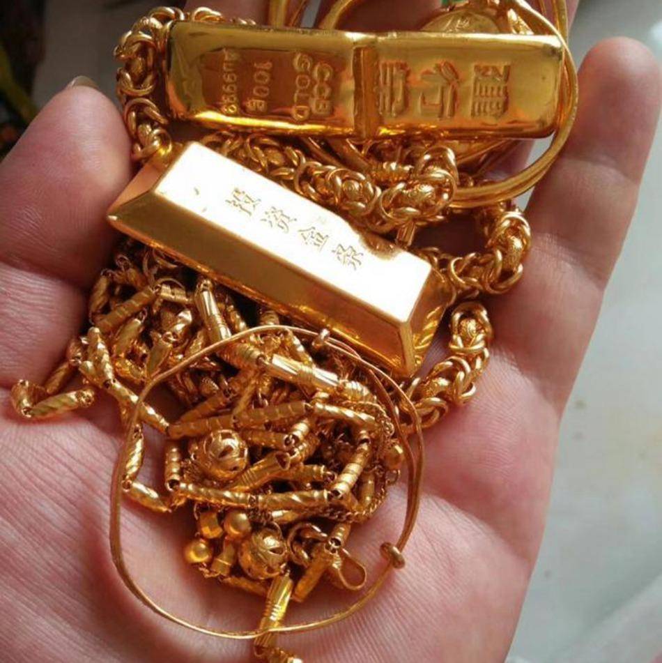 金价反弹 黄金回收业务也火了 