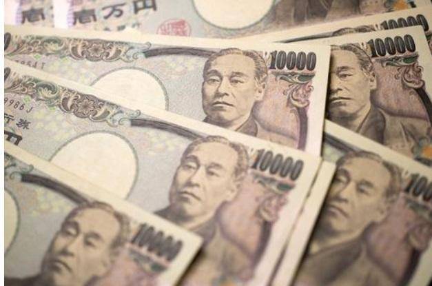 日本超宽松货币政策“试探性”转向