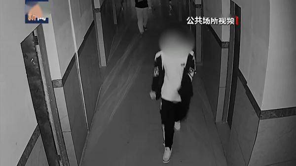 胡某宇失踪106天后被发现 围绕诸多疑点 总台记者独家逃踪采访