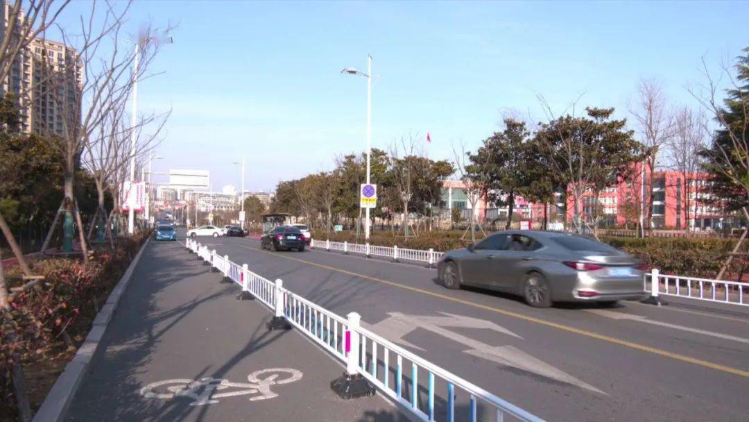 优化道路交PG电子平台通设施 提升出行“幸福指数”(图2)