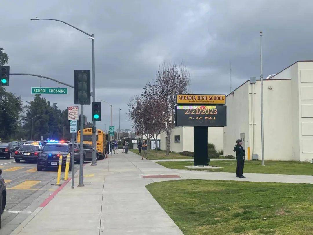 美国加利福尼亚打过来的电话