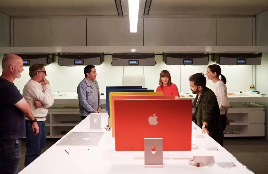 苹果店销售员的主要工作