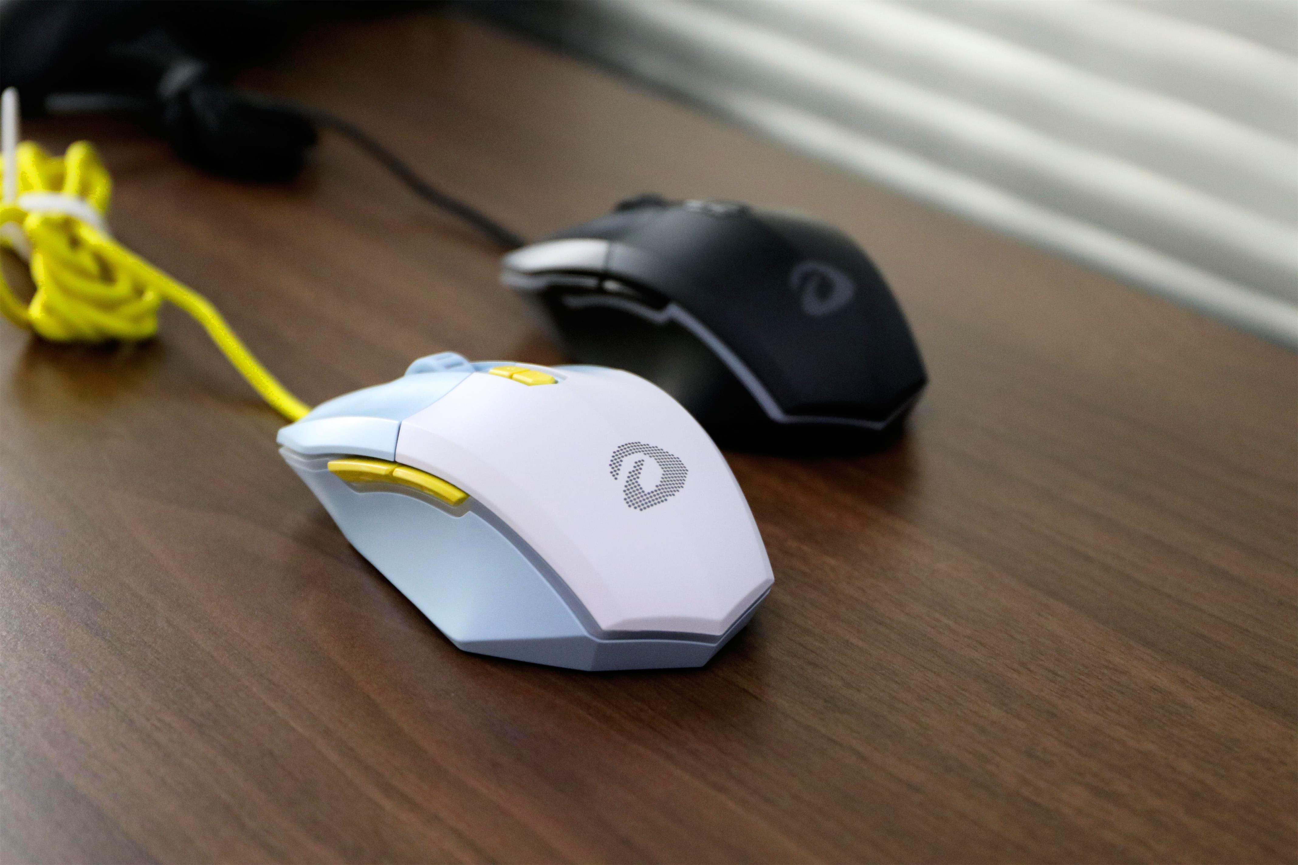 75g的牧马人鼠标用轻量化重塑经典达尔优em910