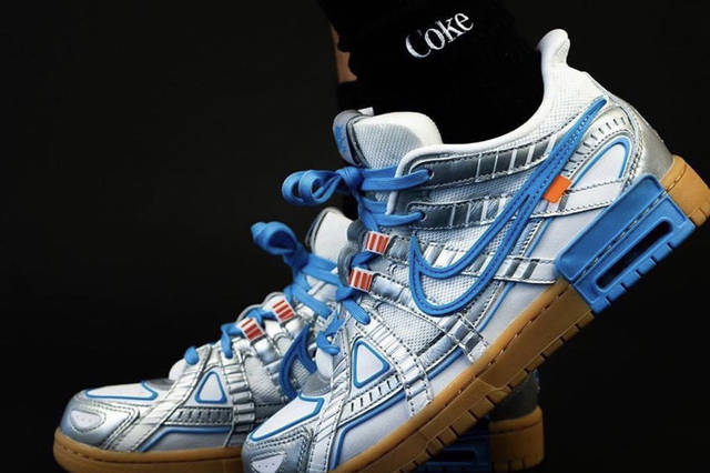 潮鞋审判长的个人展示页