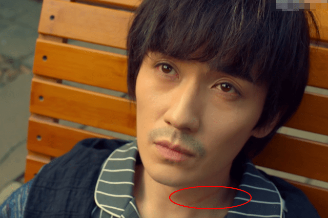 原创 《盗墓笔记·重启》吴邪的割喉疤哪来的?片头给出了答案