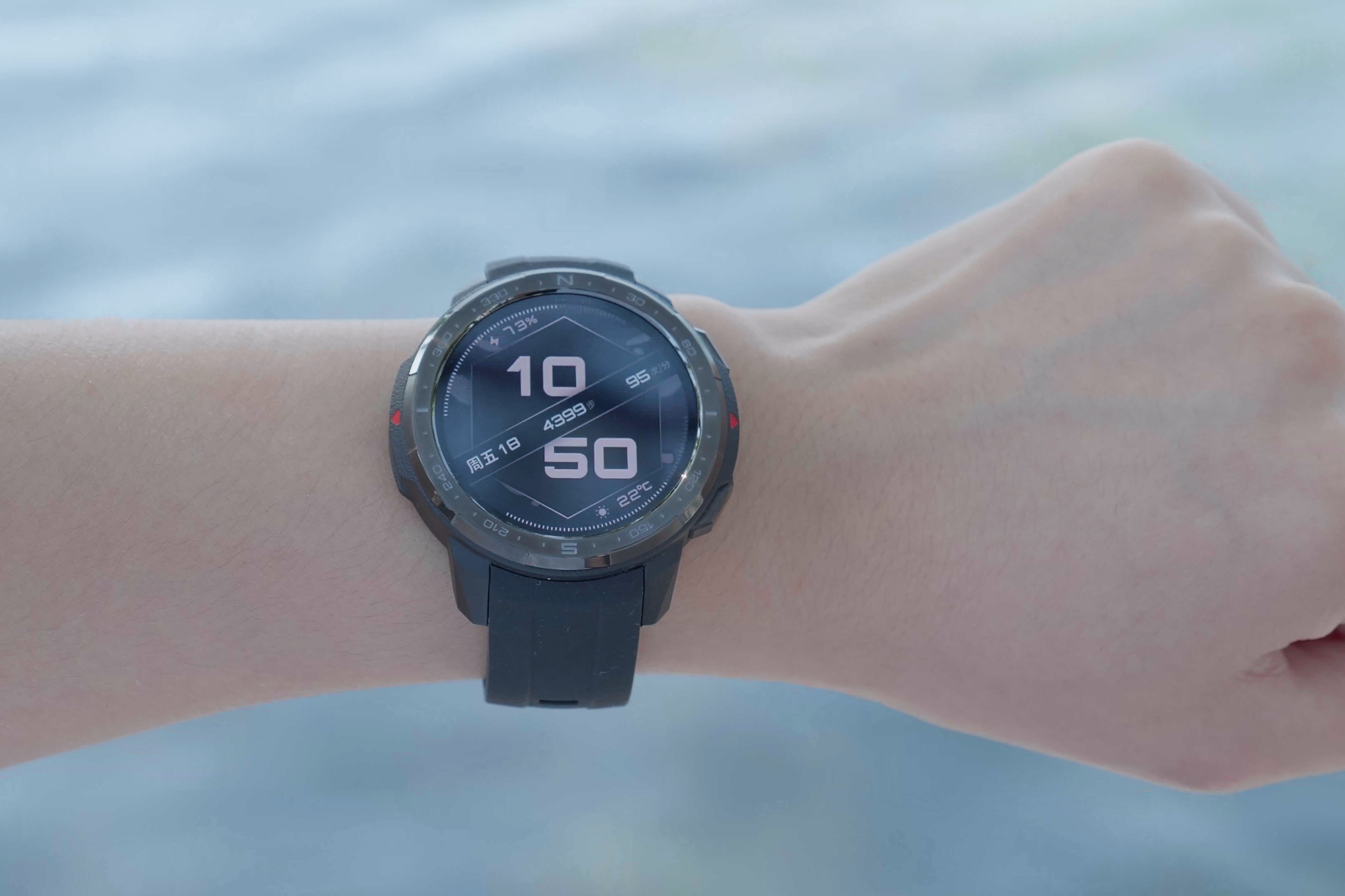 荣耀手表gspro体验25天超强续航引领潮流风尚