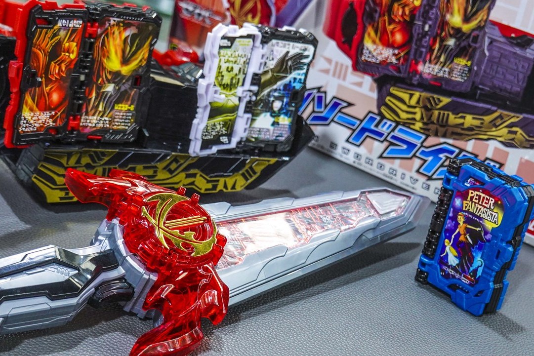 迅测评全篇13分钟假面骑士圣刃腰带官方详细介绍