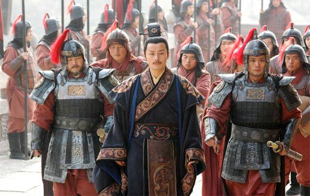 打仗之所以会出现粮草不济的情况,无非是因为一旦打仗士兵就无法屯