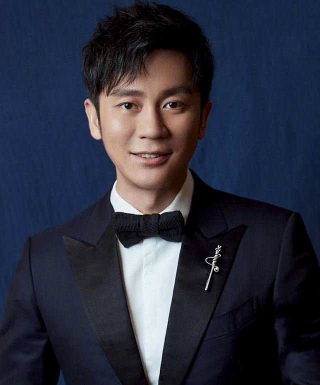 恋爱了?李晨公开了自己的家 洗手台上惊现两支牙刷