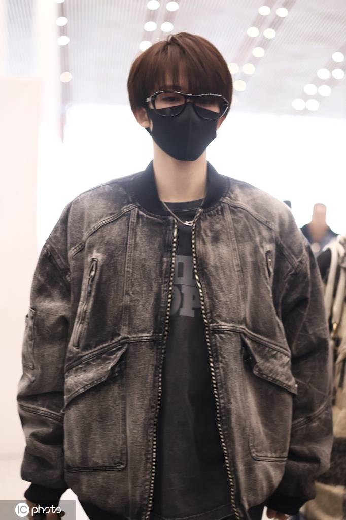 刘宇,2000年8月24日出生于安徽省宣城市泾县,中国内地男歌手,演员