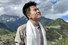 董宇辉升任东方甄选高级合伙人