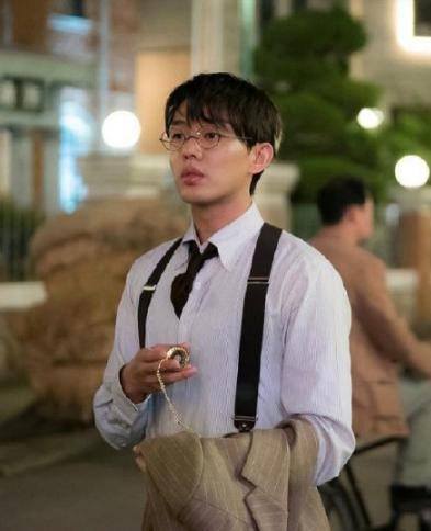韩国又一位知名男明星去世,享年32岁_朴智勋