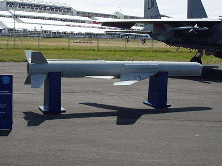 沙特阿拉伯和美国航空航天巨头签下价值19亿美元的slam-er导弹合同