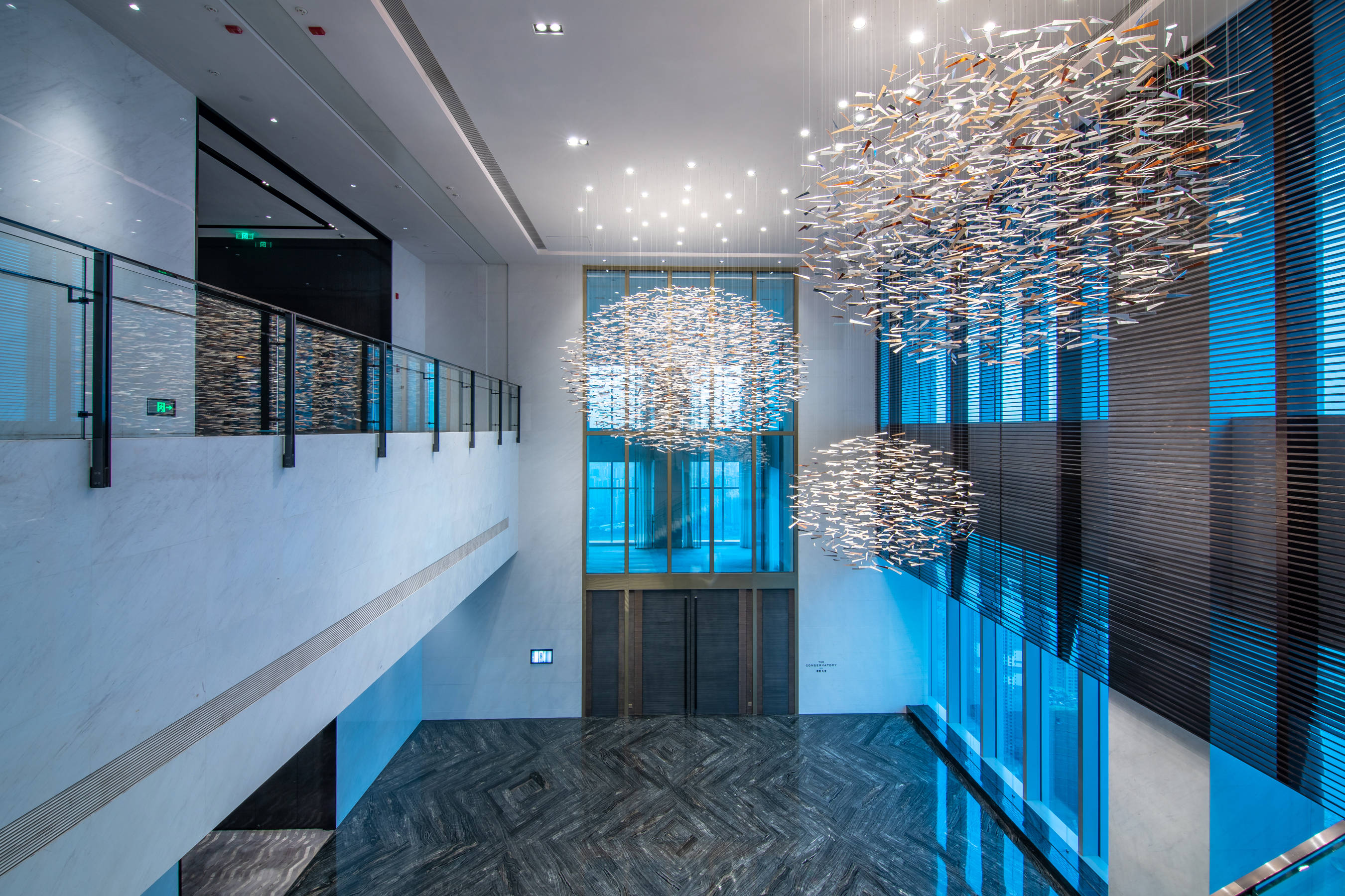 重庆尼依格罗酒店推出艺术下午茶 以云端为幕 享艺术与美馔盛宴