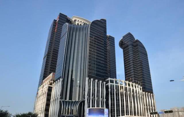 豆腐,后来黄茂如移民到外国,并且以华侨的身份回到中国创办了茂业集团