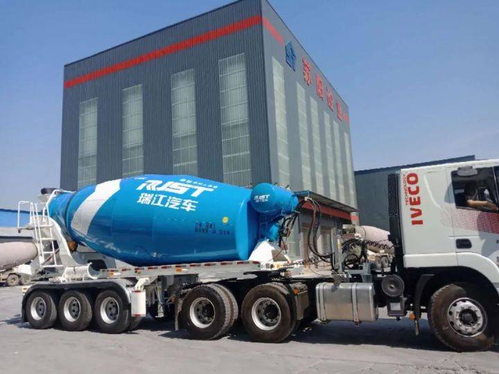 红岩瑞江搅拌半挂车全国巡展强势来袭!