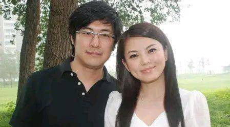 还有张黎,他前妻是演员刘蓓;尤小刚三个老婆都是演员;王全安曾经的