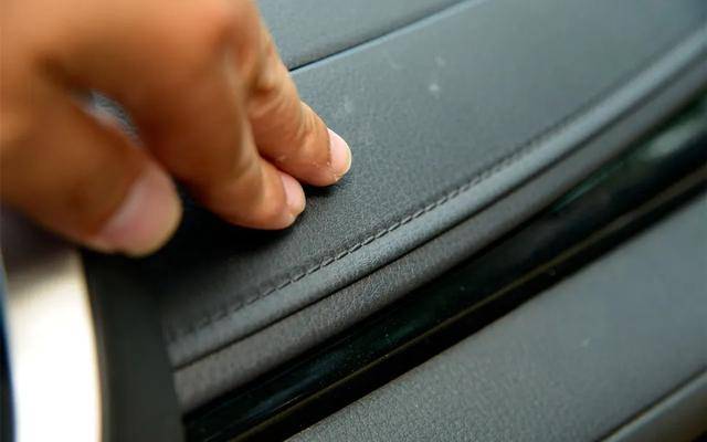 汽车里面缝线也能造假?原来内饰里的门道也这么多