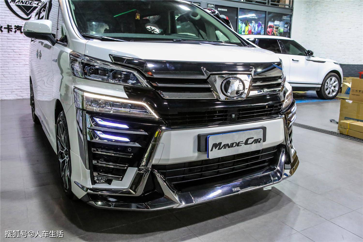 面包车不改,丰田威尔法vellfire又怎叫总裁的保姆车呢