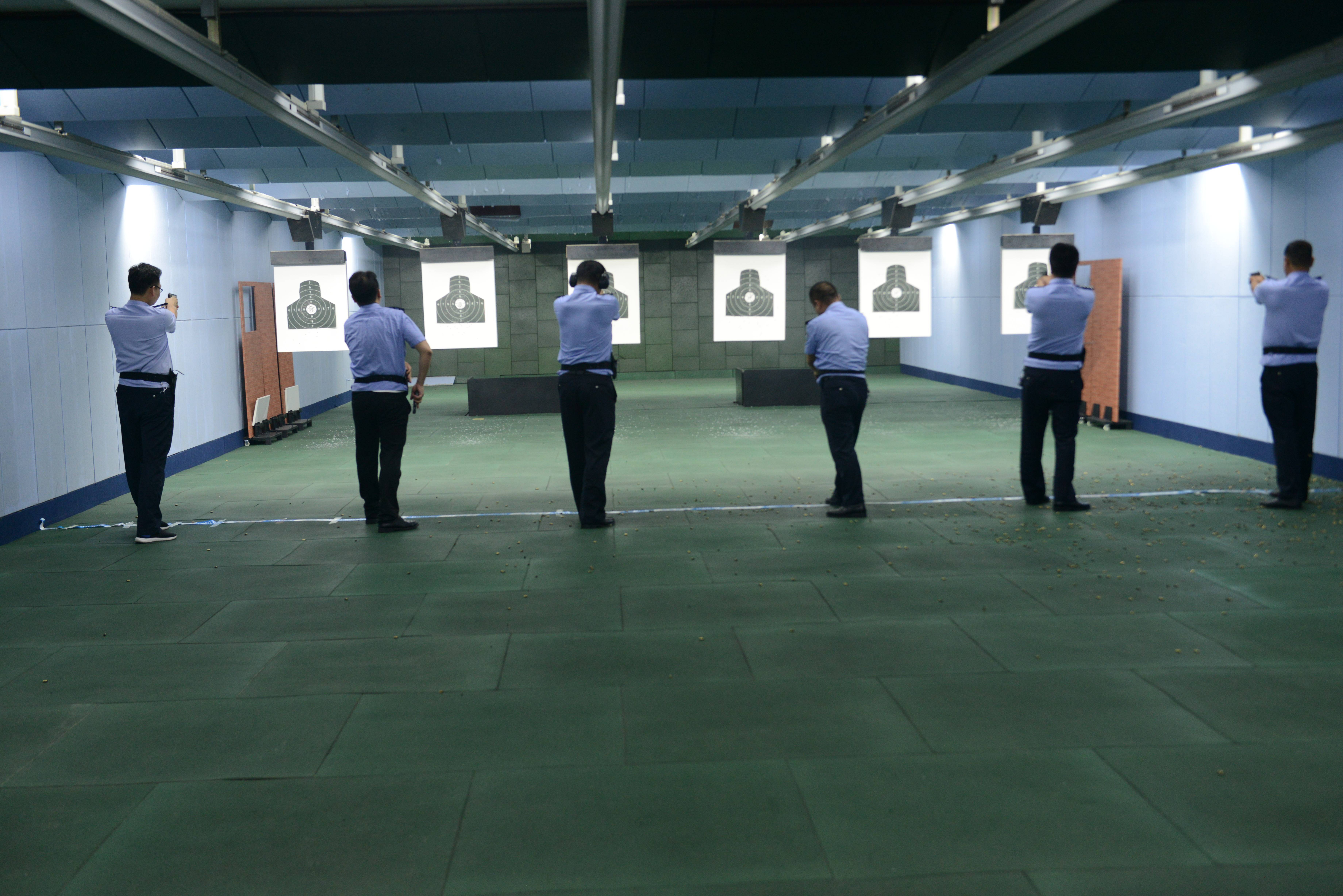 桃源县公安局组织民警开展手枪快速射击训练