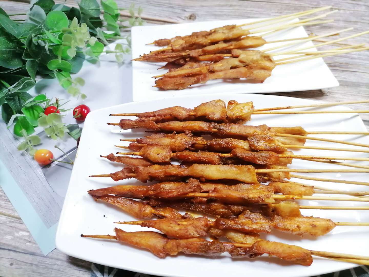 街边小吃炸鸡肉串的做法20块钱能炸几十串焦香美味吃着过瘾