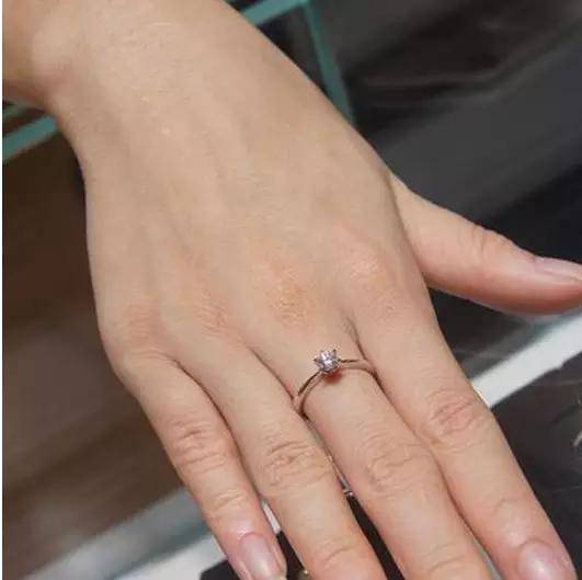 超多图教你根据手型选钻戒!