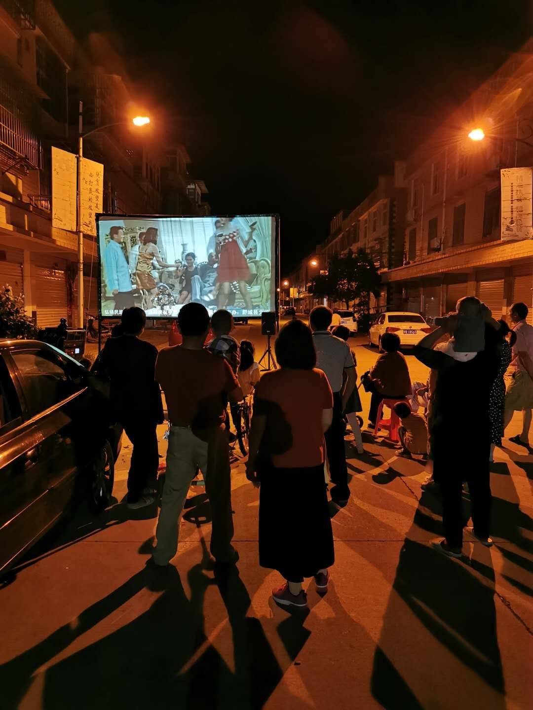 舒城县河棚镇:农村公益电影放映受欢迎
