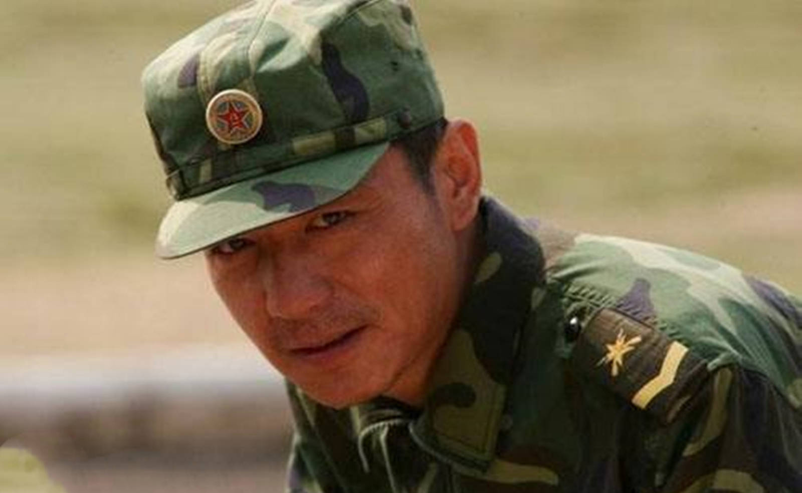 《士兵突击》假如伍六一去了a大队,会怎么样?恐怕会被淘汰出局