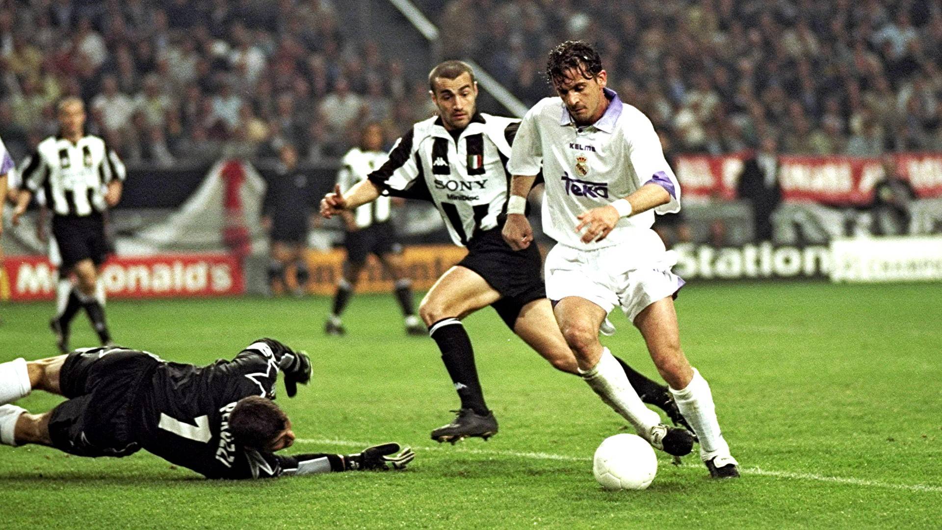 1999欧冠录像,1999年欧冠决赛进球