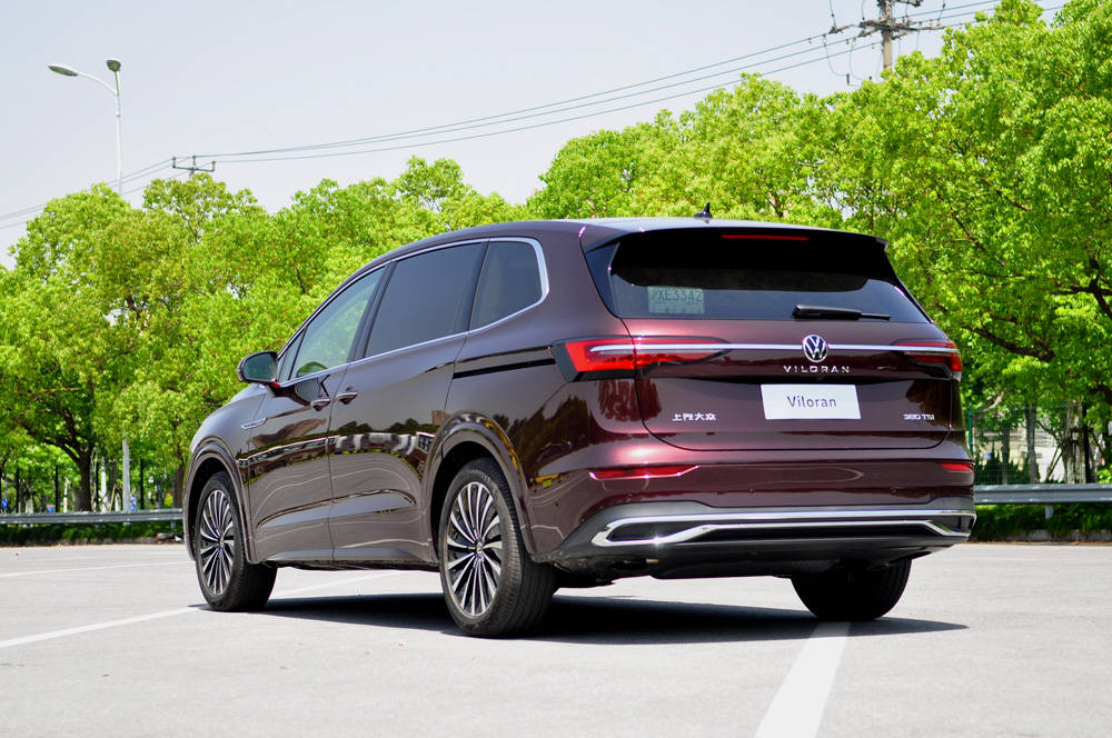 上汽大众viloran威然上市 售价28.68万-39.98万元