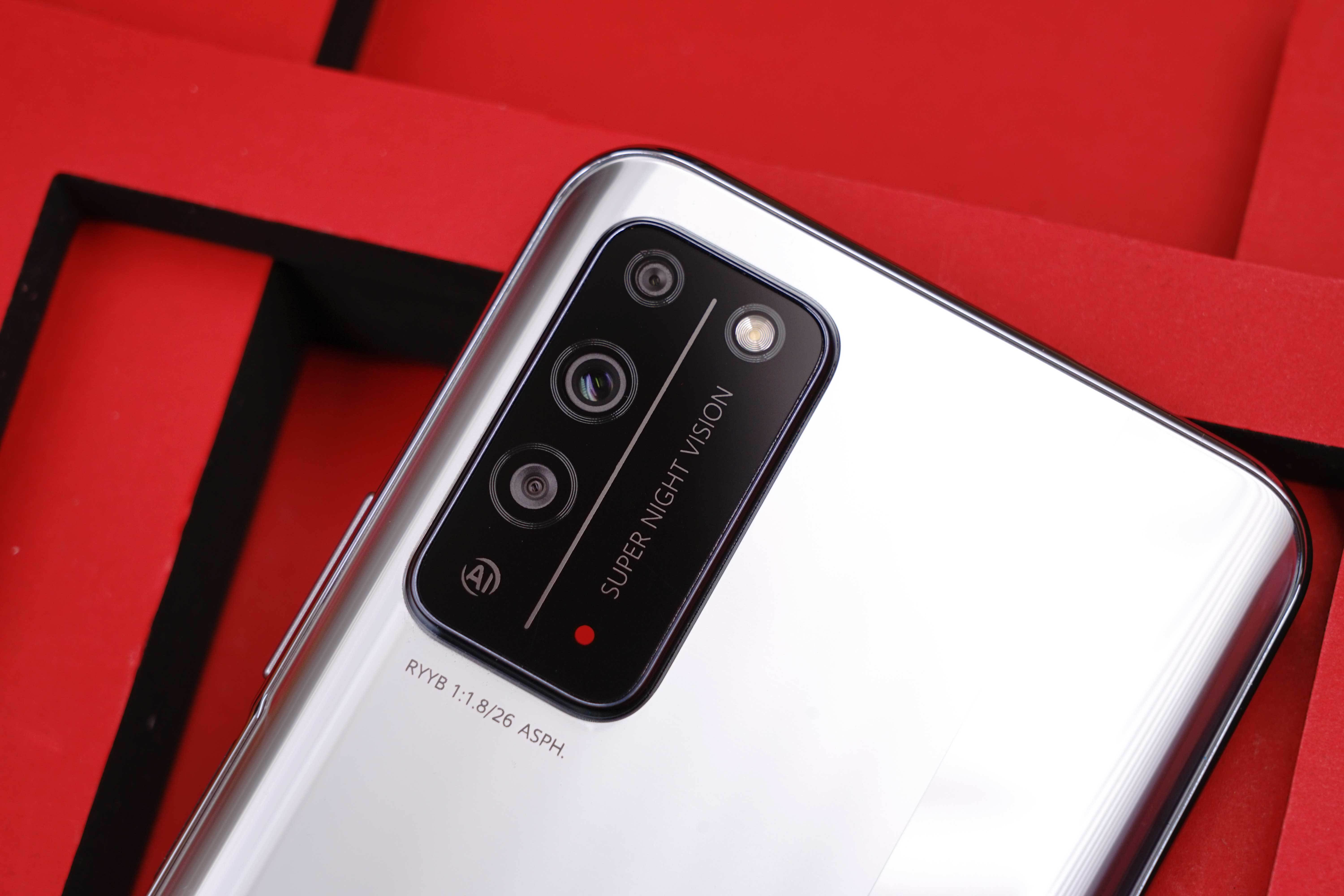 荣耀x10 2000元以内最具性价比的5g手机