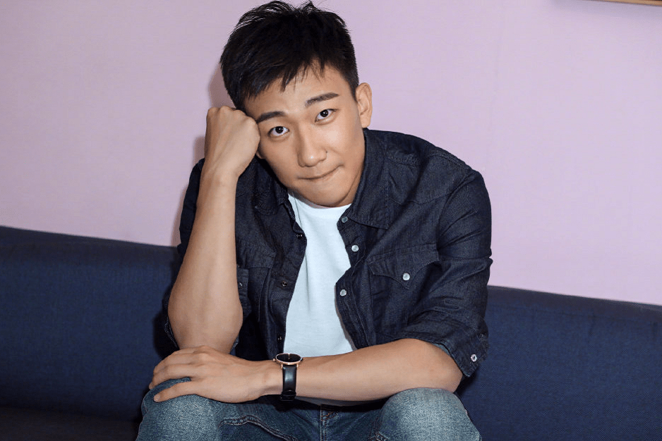 琍新恋情男子身份疑似曝光,网友关注点,却在两人年龄差距上_吴昊宸