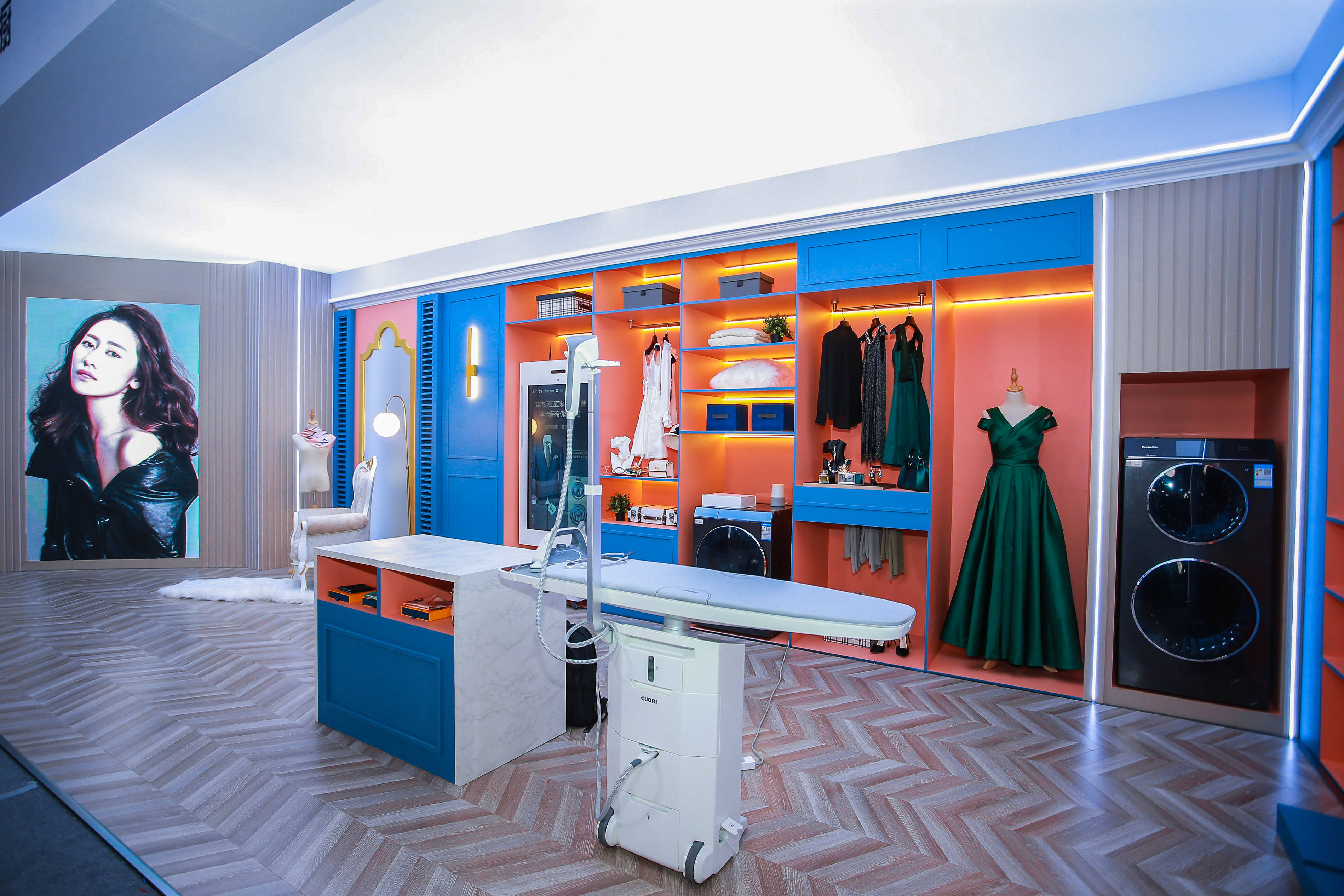 今天海尔智家跟几十个行业玩到了一起,各自欢喜!