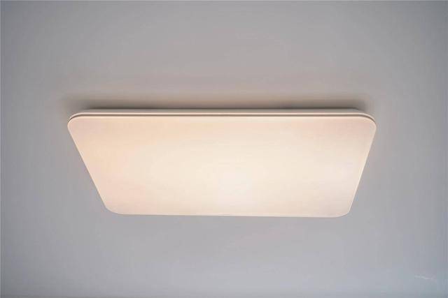 简约大气,支持联动,享受生活--飞利浦智睿吸顶灯简约版分享