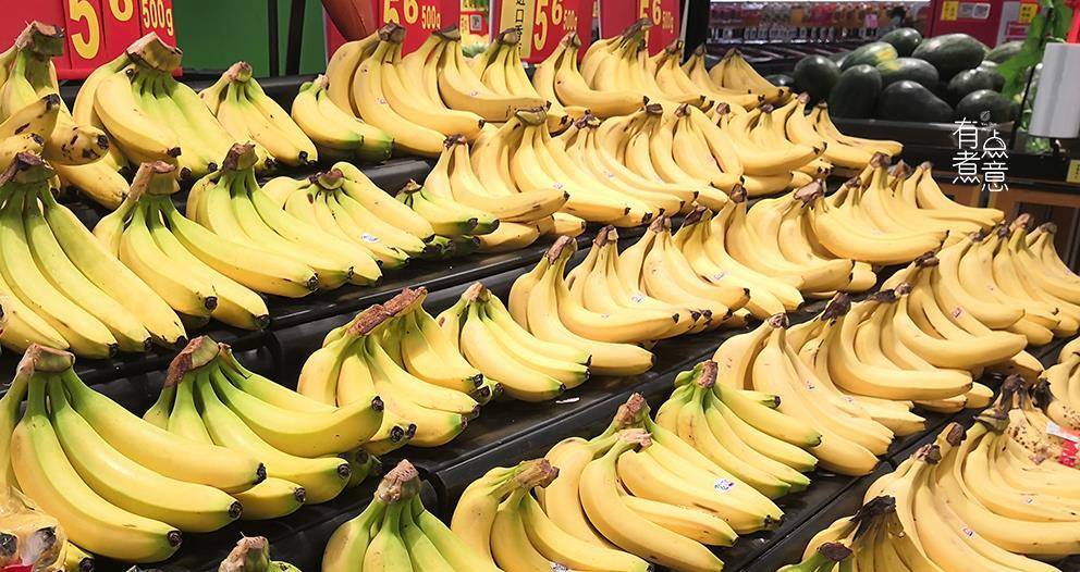 买香蕉别只挑黄的,牢记这3点,买到"自然熟"香蕉,一挑一个准_手机搜狐