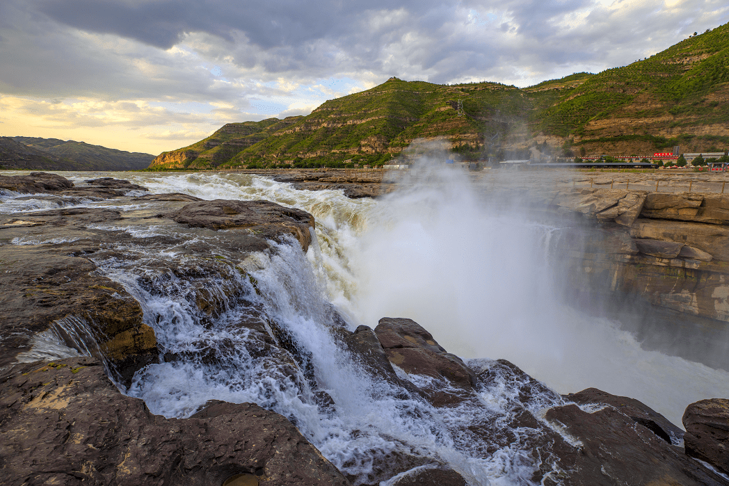 陕西壶口瀑布地质遗迹变迁