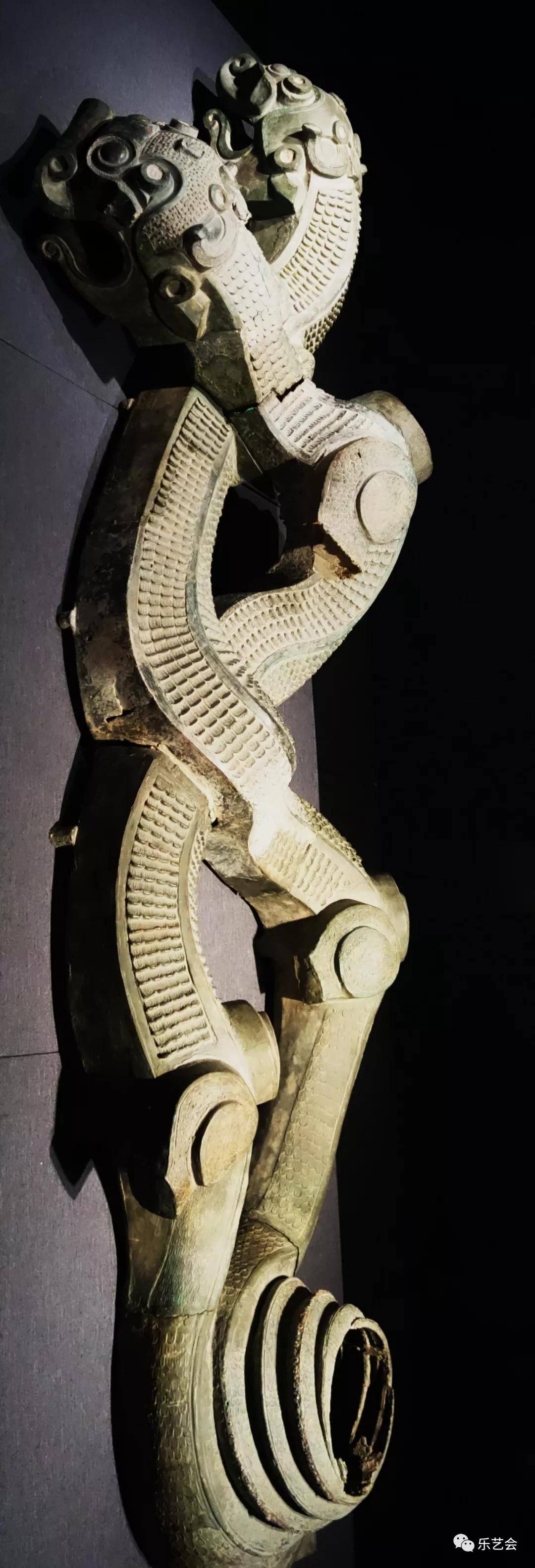 原创秦代小青龙,青铜毛毛虫:陕西历史博物馆青铜龙及延伸阅读