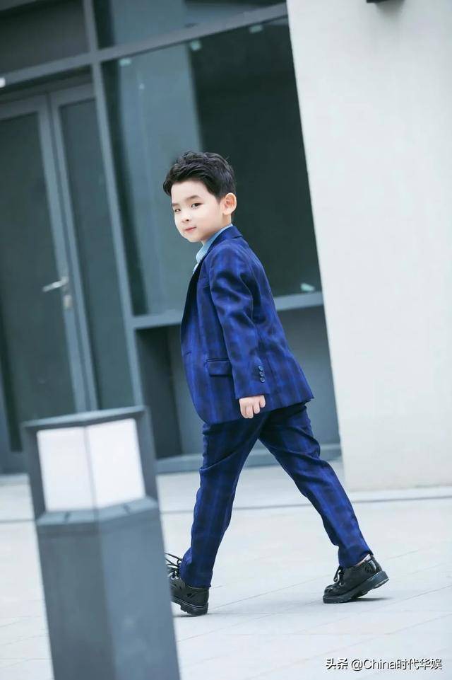 时代华娱周浩宇 | 华娱星少儿才艺盛典形象代言人