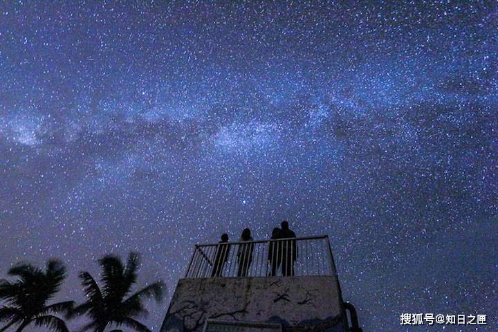 日本首个星空保护区八重山群岛的满天繁星让人挪不开眼睛