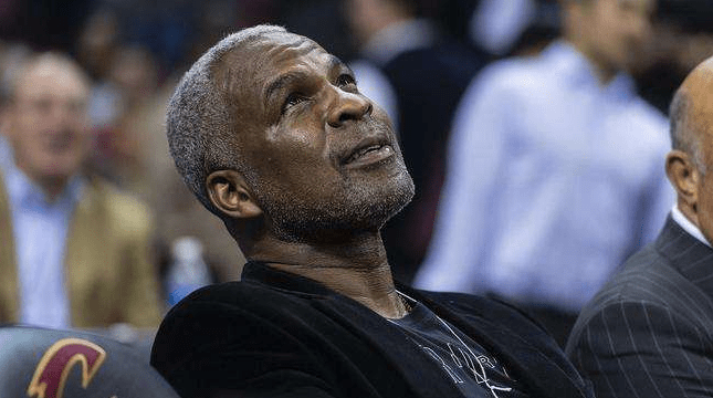 他是nba打架第一人,马洪,兰比尔,阿泰在他面前不值一提